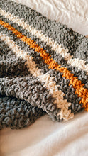 Cargar imagen en el visor de la galería, Mantita Sunbeam – Patron a Crochet