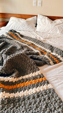 Cargar imagen en el visor de la galería, Mantita Sunbeam – Patron a Crochet