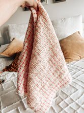 Cargar imagen en el visor de la galería, Mantita Cloud, versión grosor medio - Patrón Crochet