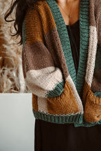 Cargar imagen en el visor de la galería, Cardigan Fireside - Patron Dos Agujas