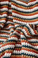 Cargar imagen en el visor de la galería, Mantita De Los 70s - Patron Crochet