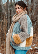 Cargar imagen en el visor de la galería, Cardigan Fireside - Patrón Crochet