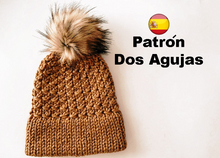 Cargar imagen en el visor de la galería, Patrón Dos Agujas - Gorro Crossover con Pretina Doble