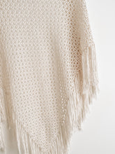 Cargar imagen en el visor de la galería, Chal Hello Summer - Patrón a Crochet
