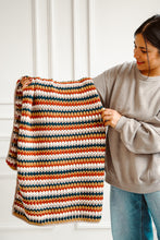 Cargar imagen en el visor de la galería, Mantita De Los 70s - Patron Crochet
