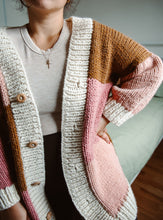 Cargar imagen en el visor de la galería, Cardigan Big Patchwork - Dos Agujas
