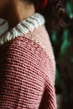 Cargar imagen en el visor de la galería, Cardigan Big Patchwork - Dos Agujas
