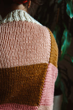 Cargar imagen en el visor de la galería, Cardigan Big Patchwork - Dos Agujas
