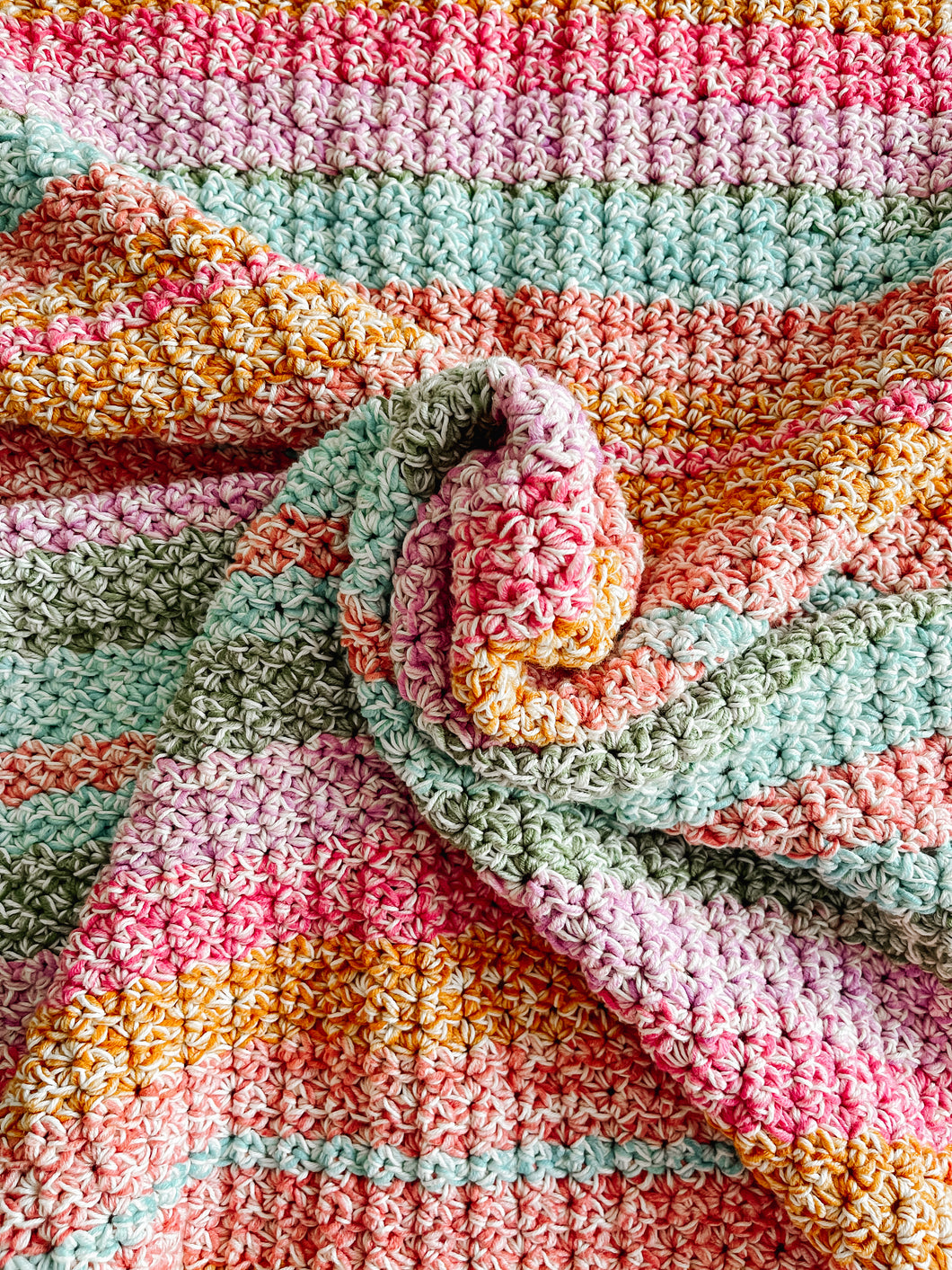 Mantita Allegra - Patrón Crochet